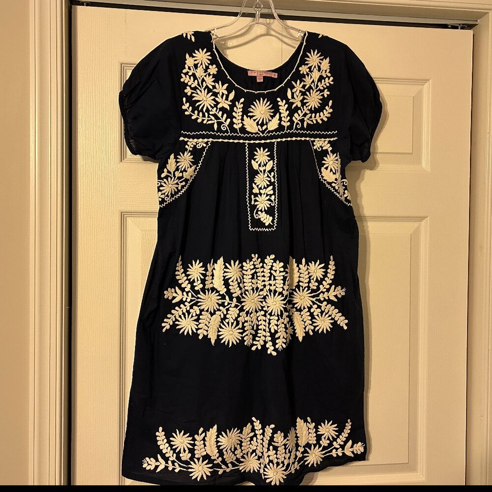 CALYPSO ST. BARTH Sz S Navy Blue With White Embroidery Blue Short Sleeve Dress